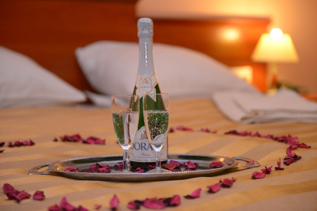 Hotel Pod Debami Terespol Ngoại thất bức ảnh