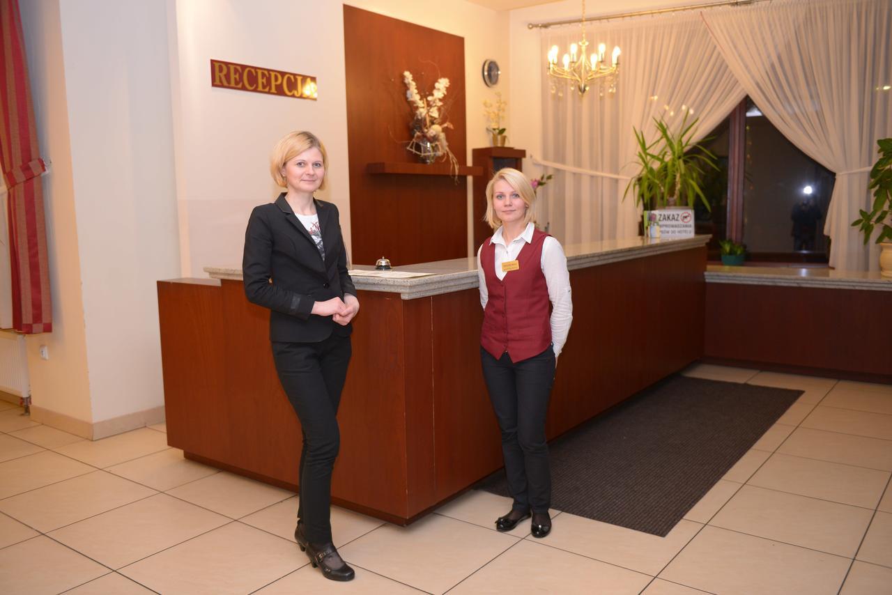 Hotel Pod Debami Terespol Ngoại thất bức ảnh